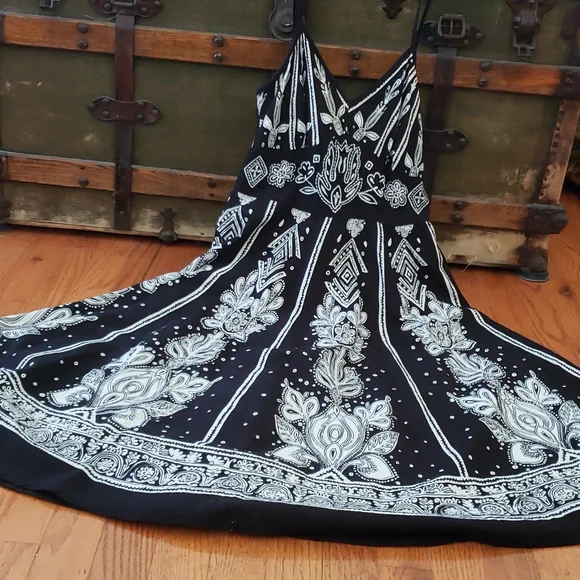 Medium summer dress Magic - Picture 1 of 4